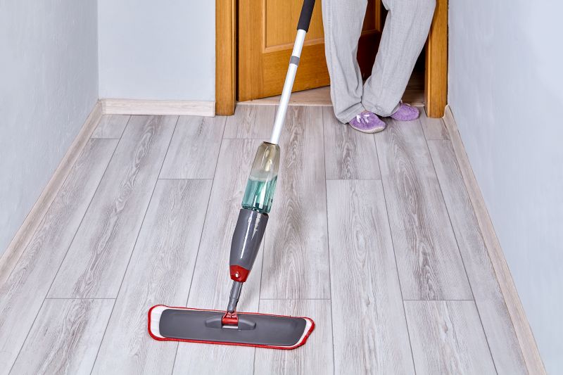 Laminate Floor Cleaning