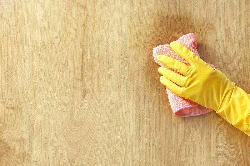 Deep Cleaning Laminate Floors
